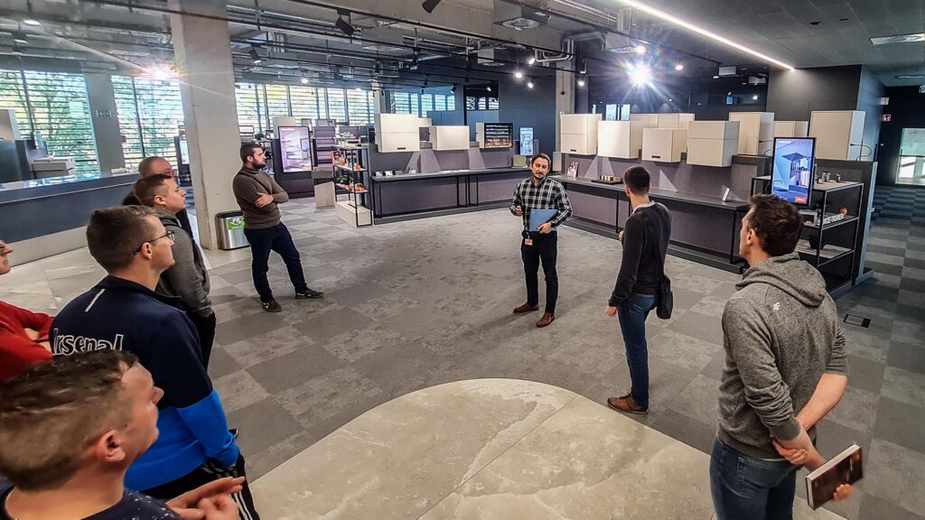 Blum okucia meblowe szkolenie stolarskie relacja blog foto 4